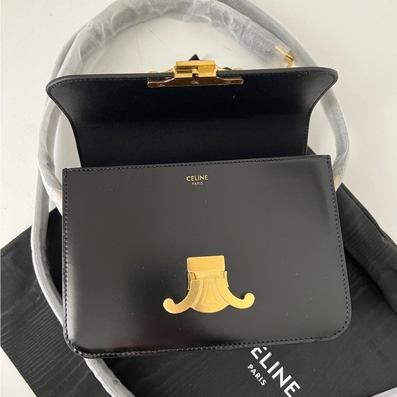 Celine teen triomphe black NWOT NO trades - Picture 4 of 11